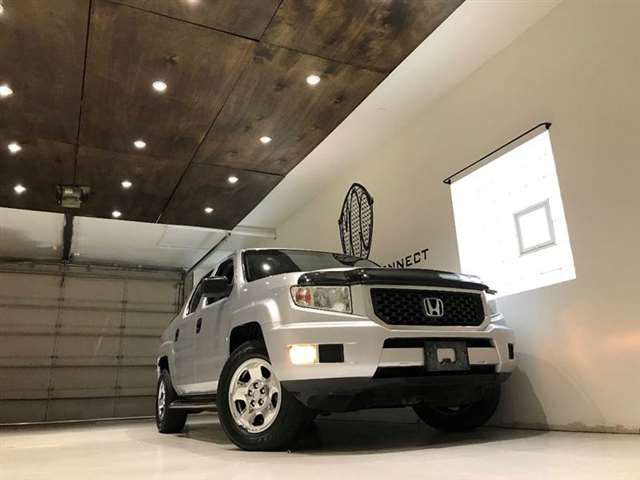 2010 Honda Ridgeline 4x4 RT 4dr Crew Cab